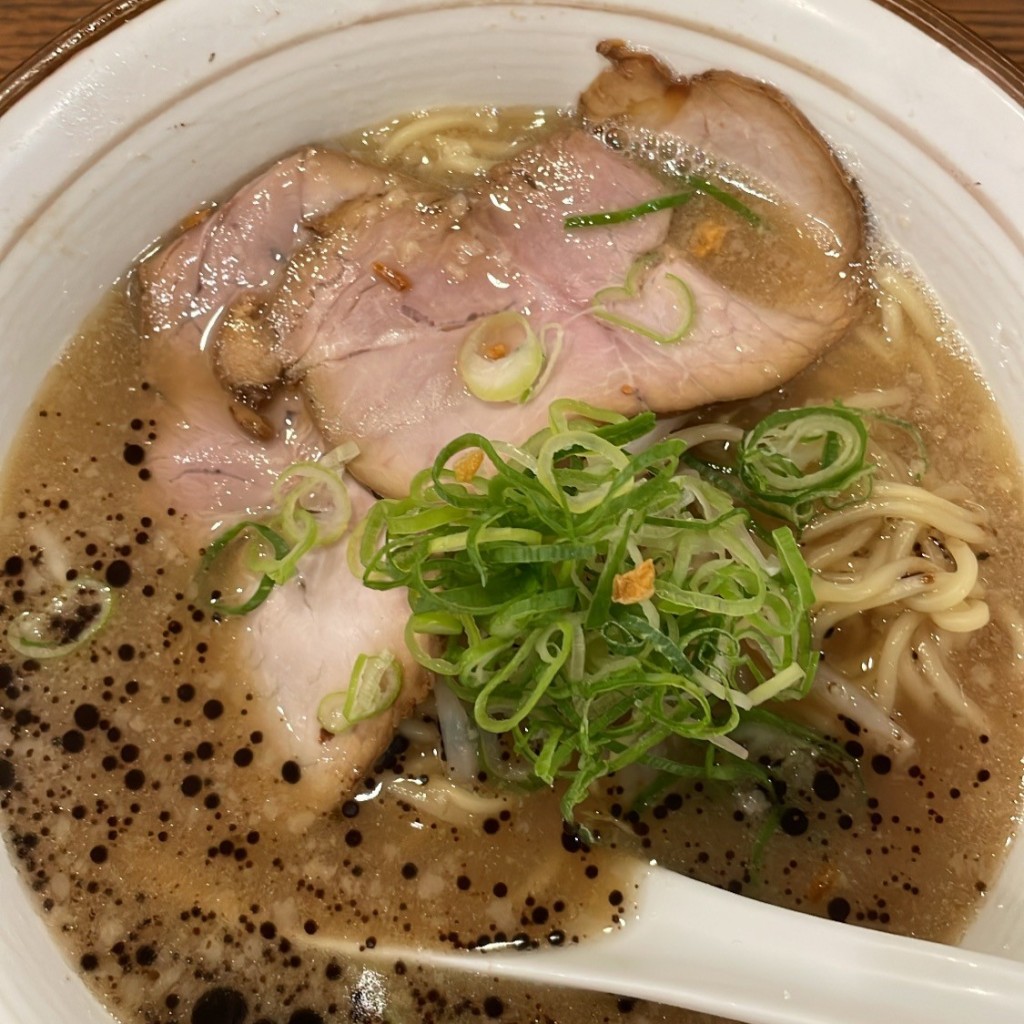 食いしんぼうよっちゃんさんが投稿した新千里東町ラーメン専門店のお店らーめん 熊五郎 せんちゅうパル店/ラーメン クマゴロウ センチュウパルテンの写真