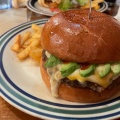 avocado cheese burger - 実際訪問したユーザーが直接撮影して投稿した東小橋ハンバーガーBURGERLION MEAT CRUSADERSの写真のメニュー情報