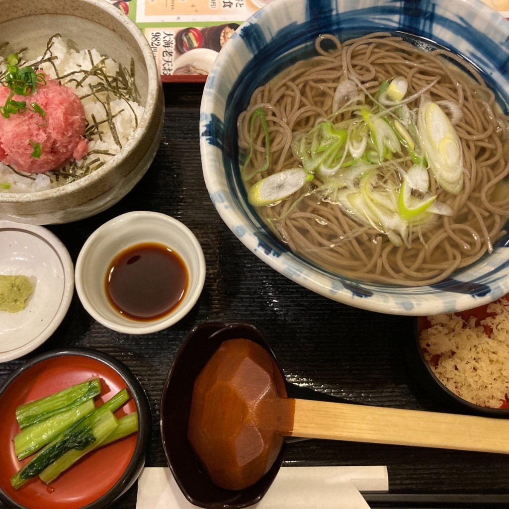 ユーザーが投稿したねぎとろ丼定食の写真 - 実際訪問したユーザーが直接撮影して投稿した下本能寺前町そばそじ坊 京都ゼスト御池店の写真