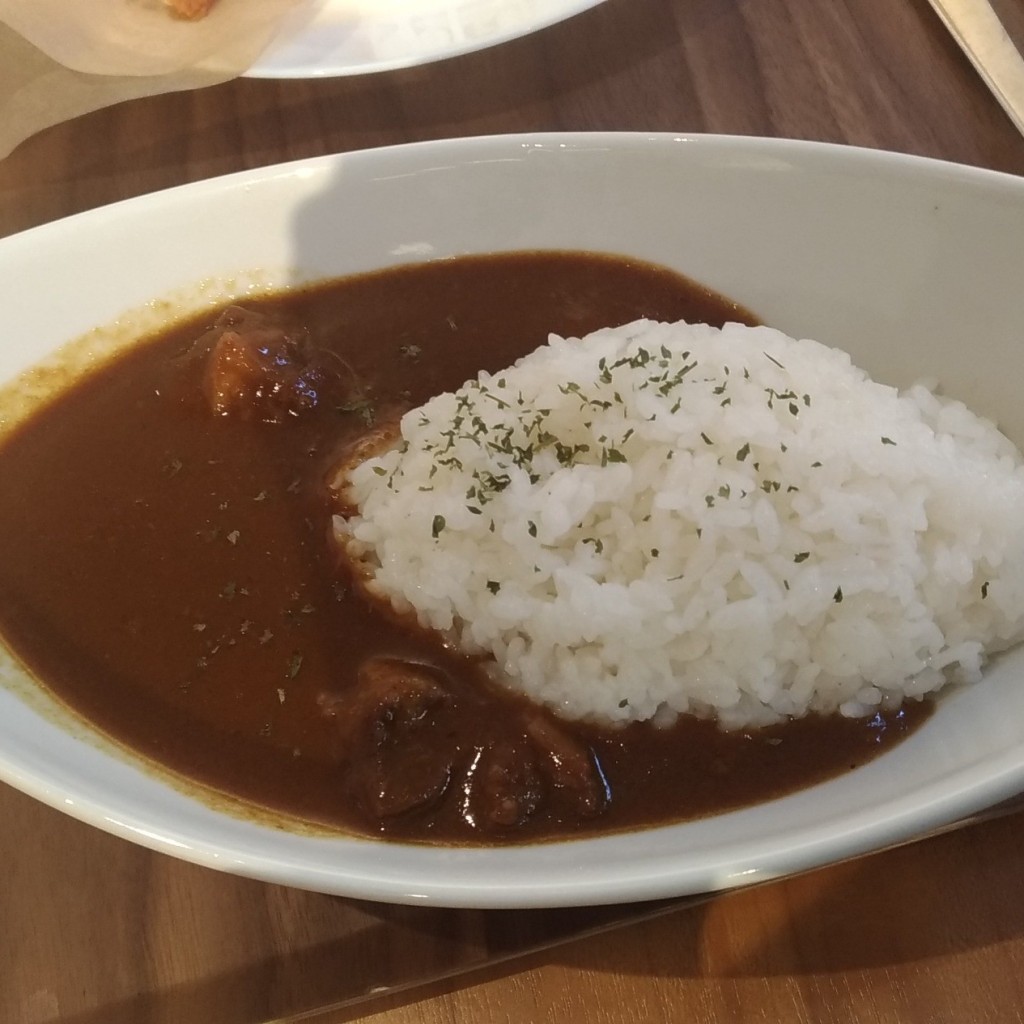 ユーザーが投稿した三笠ホテルカレーライスの写真 - 実際訪問したユーザーが直接撮影して投稿した小川町ビストロ軽井沢ビストロ&カフェ ELOISES cafe ラ チッタデッラ店の写真