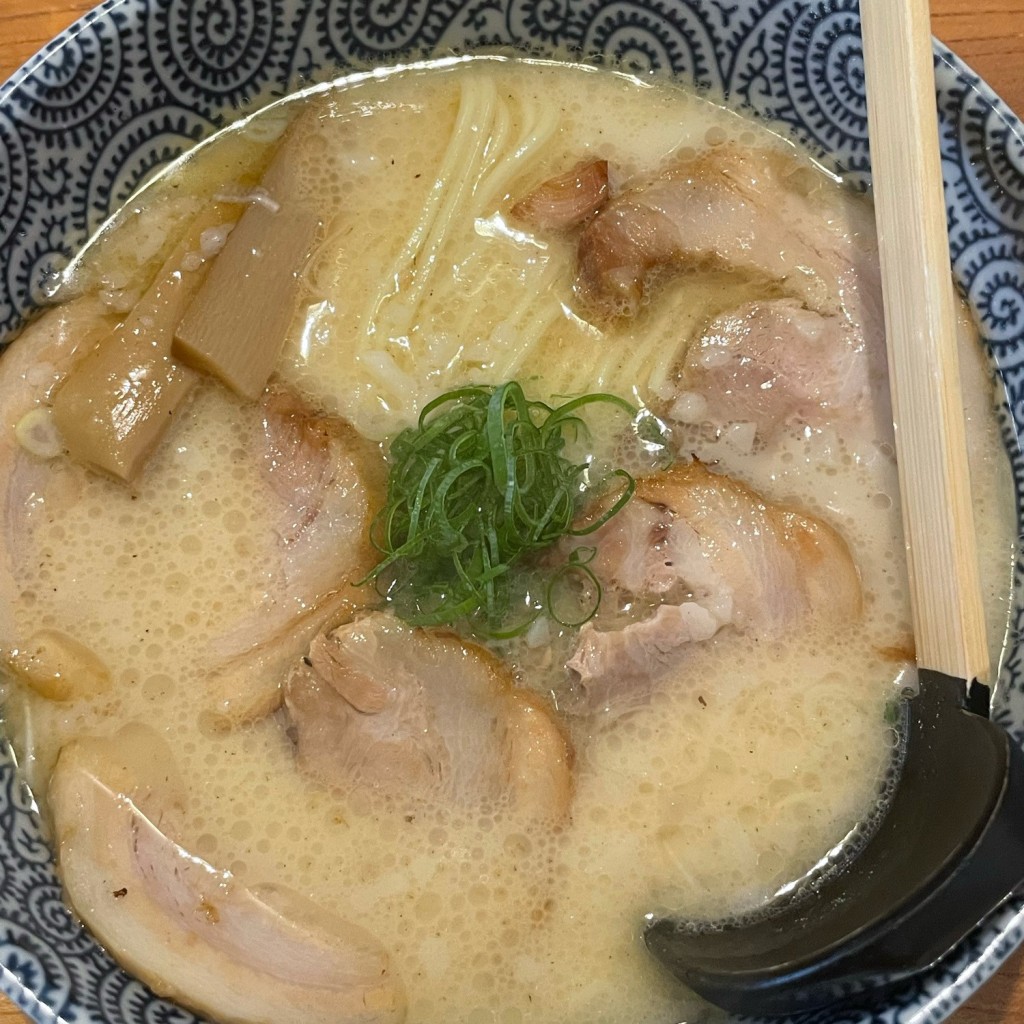 ユーザーが投稿したラーメン(塩)の写真 - 実際訪問したユーザーが直接撮影して投稿した学園ラーメン / つけ麺天空の写真