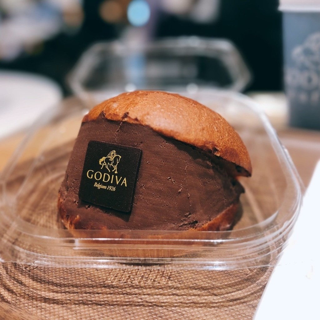 donjuliveさんが投稿した丸の内チョコレートのお店ゴディバカフェ トウキョウ/GODIVA café Tokyoの写真