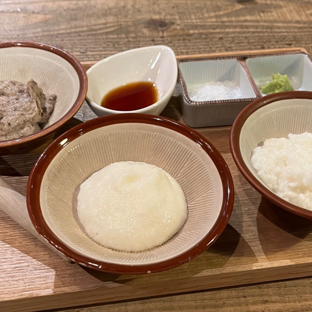 ユーザーが投稿した三種のとろろ食べ比べの写真 - 実際訪問したユーザーが直接撮影して投稿した砂子居酒屋山芋の多い料理店 川崎の写真