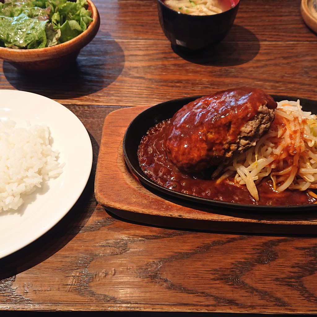 めがねさん2020さんが投稿した上野ハンバーグのお店STICK&SPOON/スティックアンドスプーンの写真