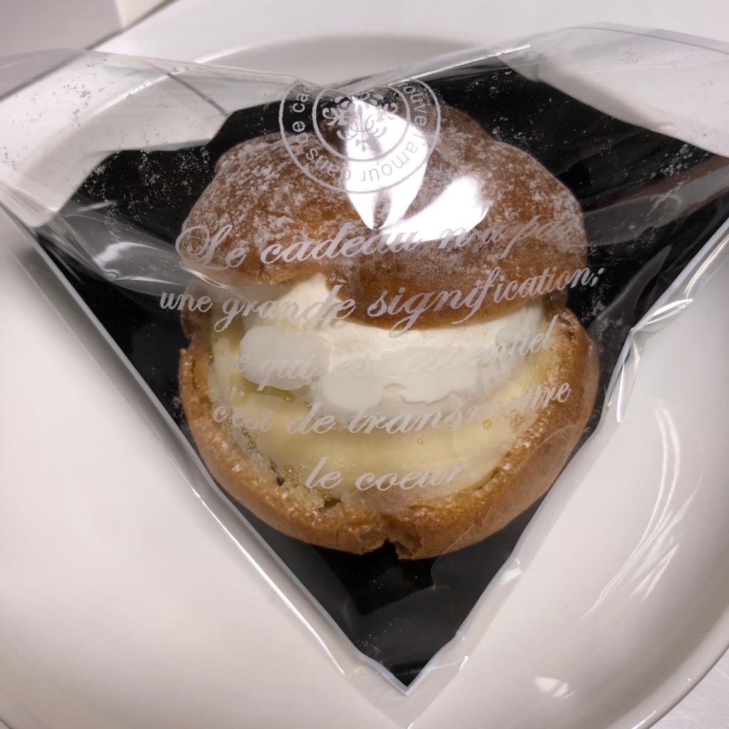 ユーザーが投稿したシュークリームの写真 - 実際訪問したユーザーが直接撮影して投稿した西大浜南ケーキユタカの写真