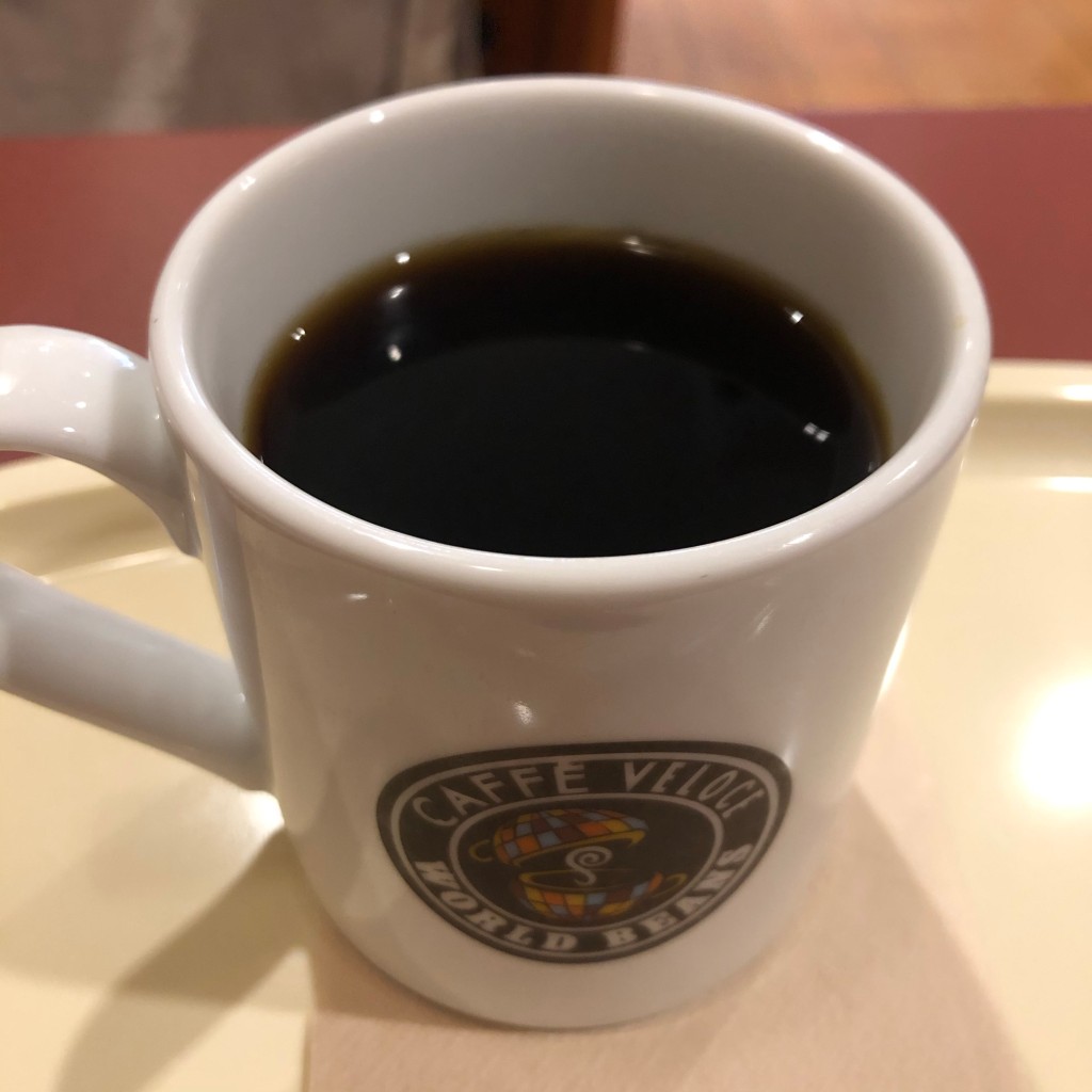 ユーザーが投稿したブレンドコーヒーの写真 - 実際訪問したユーザーが直接撮影して投稿した上荻カフェカフェ・ベローチェ 荻窪駅西口店の写真