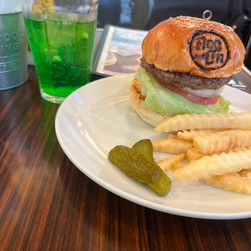 ユーザーが投稿したHバーガーの写真 - 実際訪問したユーザーが直接撮影して投稿した東ハンバーガーReg-On Dinerの写真