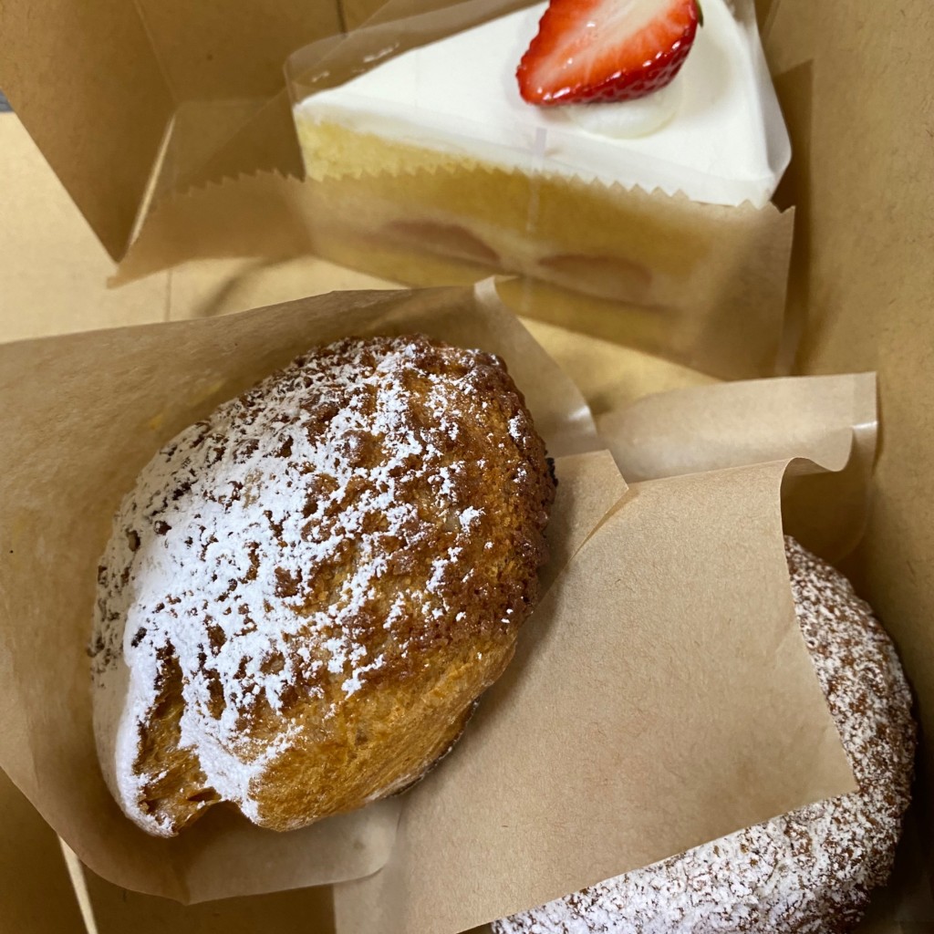ユーザーが投稿した苺ショートケーキの写真 - 実際訪問したユーザーが直接撮影して投稿した妹町ケーキ三木洋菓子店の写真