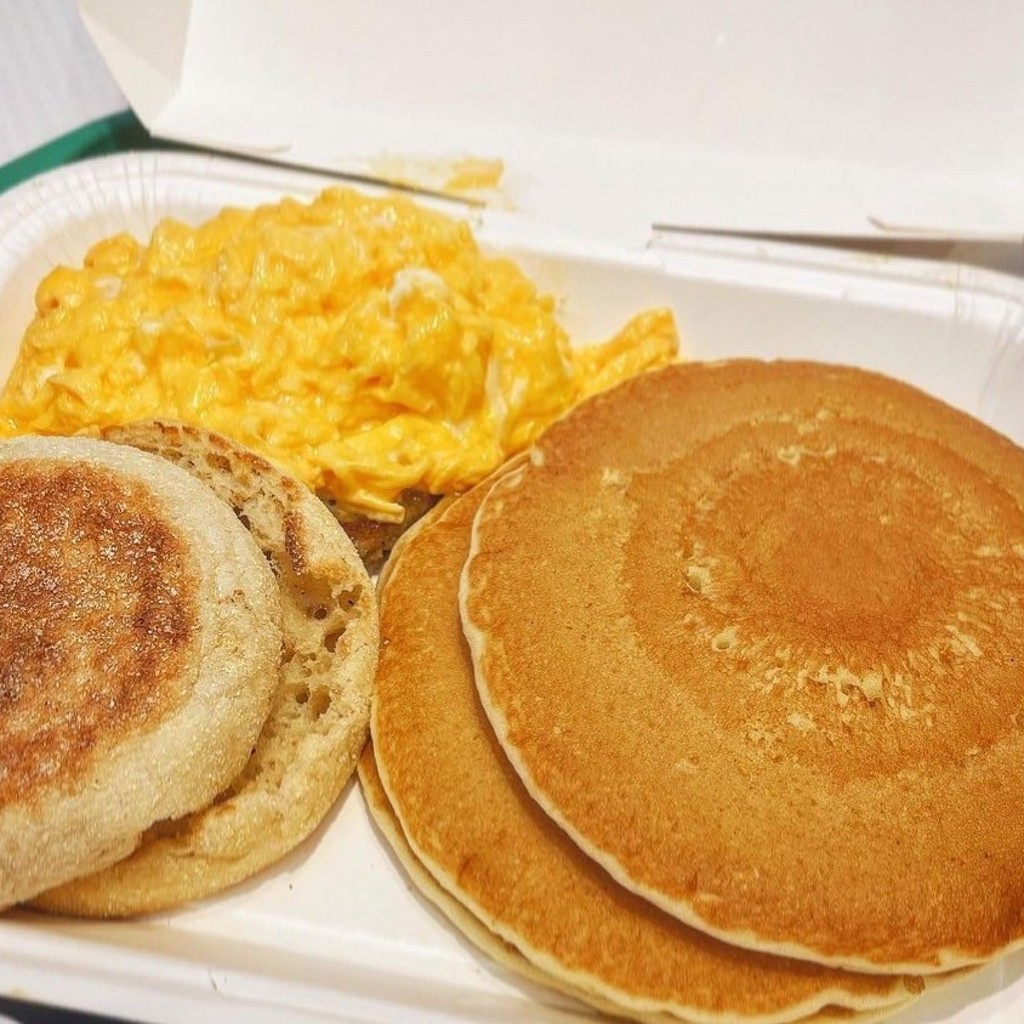 ユーザーが投稿したプチパンケーキ ハッピーセットの写真 - 実際訪問したユーザーが直接撮影して投稿した北鬼柳ファーストフードマクドナルド 107北上店の写真