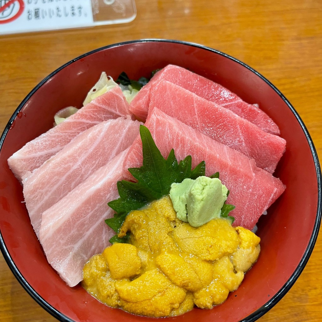ユーザーが投稿したマグロ丼の写真 - 実際訪問したユーザーが直接撮影して投稿した美々寿司北の味覚 すず花 ゲート店の写真