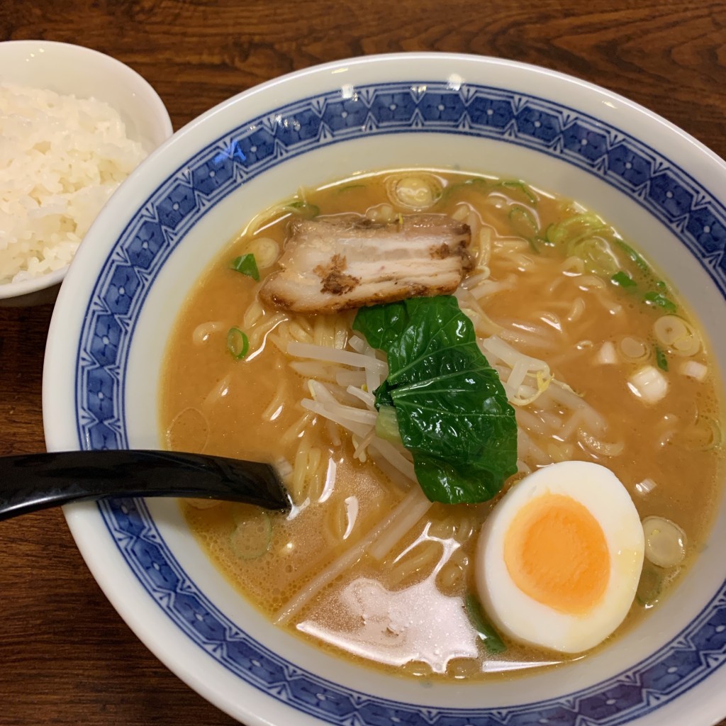 ユーザーが投稿した味噌ラーメンの写真 - 実際訪問したユーザーが直接撮影して投稿した亀井町中華料理揚州の写真