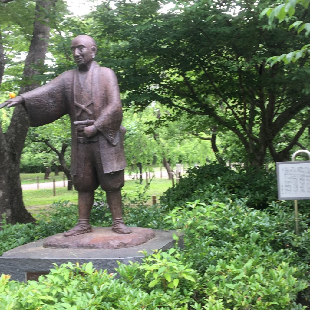 実際訪問したユーザーが直接撮影して投稿した南町銅像川崎平右衛門翁像の写真