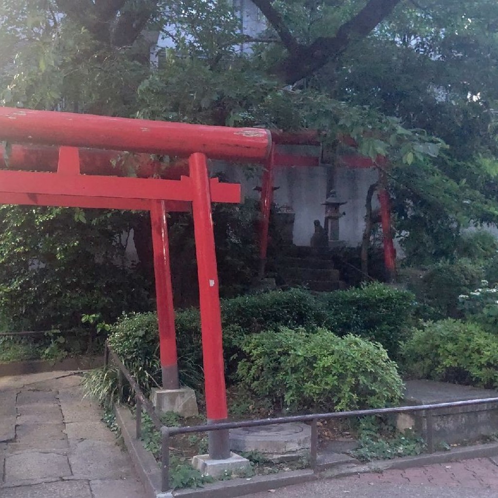 実際訪問したユーザーが直接撮影して投稿した麻布狸穴町神社狸穴稲荷神社の写真