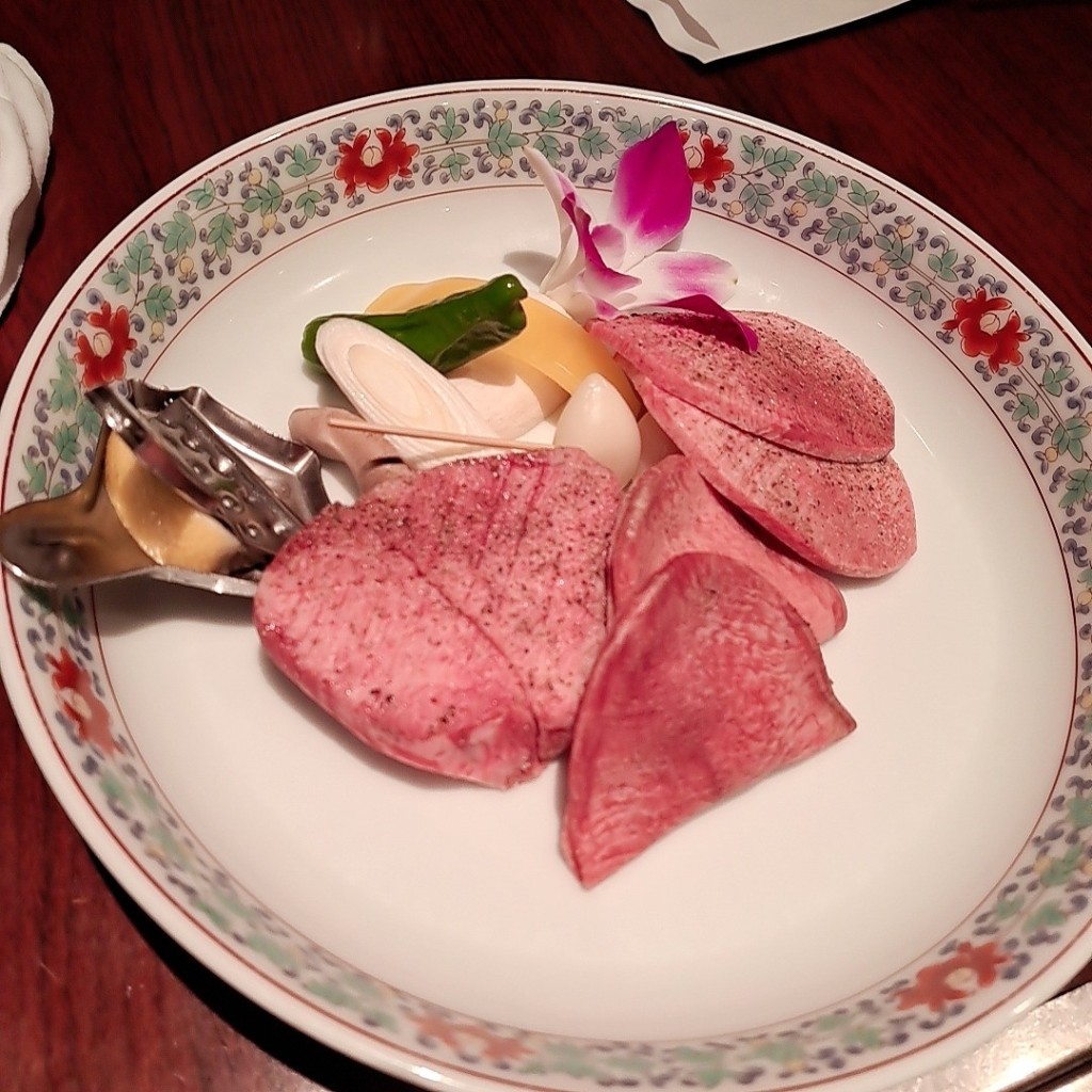 ユーザーが投稿したタン塩三点盛の写真 - 実際訪問したユーザーが直接撮影して投稿した後楽焼肉叙々苑 東京ドームシティ ミーツポート店の写真