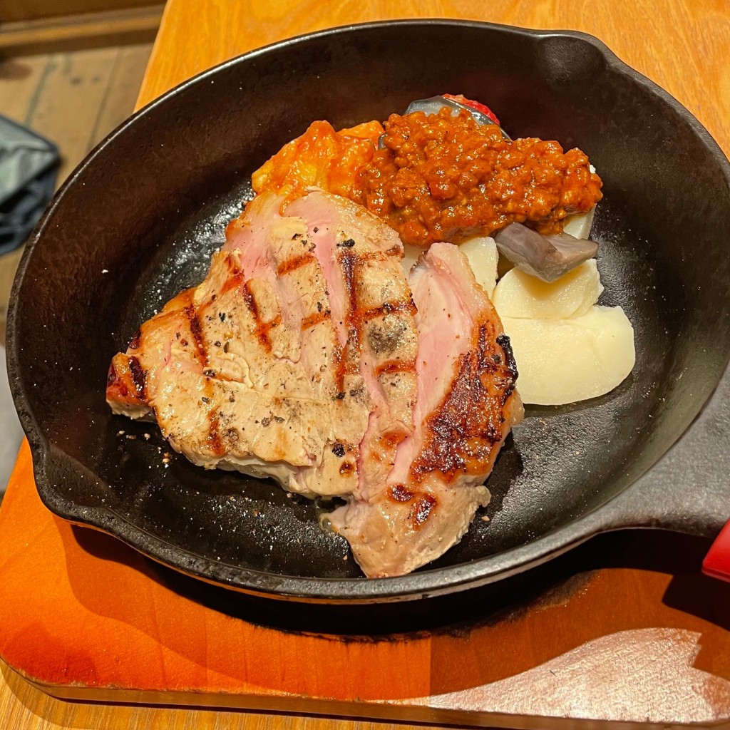 ユーザーが投稿したロースポークラクレットの写真 - 実際訪問したユーザーが直接撮影して投稿した渋谷チーズ料理チーズキッチン RACLER 渋谷の写真