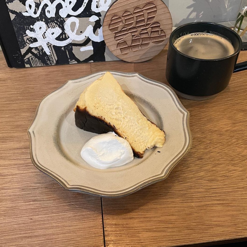 anynalさんが投稿した日本橋兜町カフェのお店SR Coffee Roaster & Bar/エスアール コーヒー ロースター&バーの写真