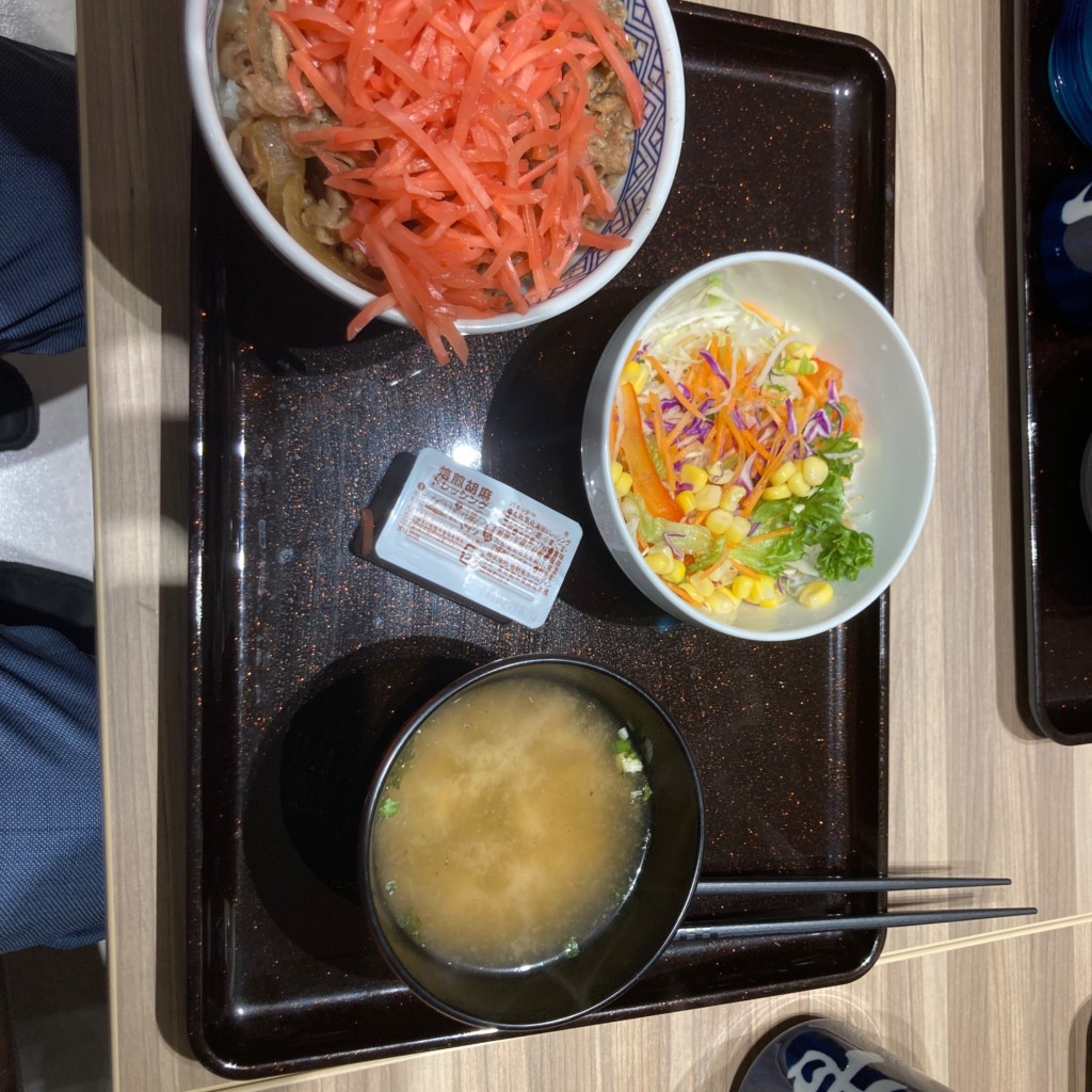 ユーザーが投稿した牛カルビ丼の写真 - 実際訪問したユーザーが直接撮影して投稿した段原日出牛丼吉野家 広島段原店の写真