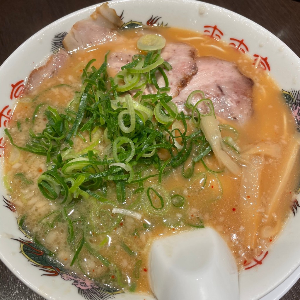 ユーザーが投稿したこってりラーメンの写真 - 実際訪問したユーザーが直接撮影して投稿した宮地ラーメン専門店来来亭 鴻巣店の写真