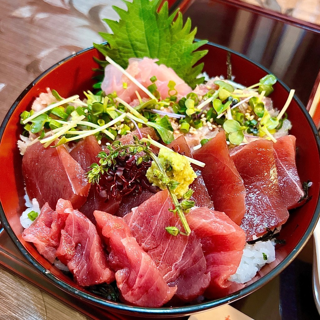 ユーザーが投稿したねぎとろマグロ丼の写真 - 実際訪問したユーザーが直接撮影して投稿した夏見魚介 / 海鮮料理日本料理 魚夢の写真