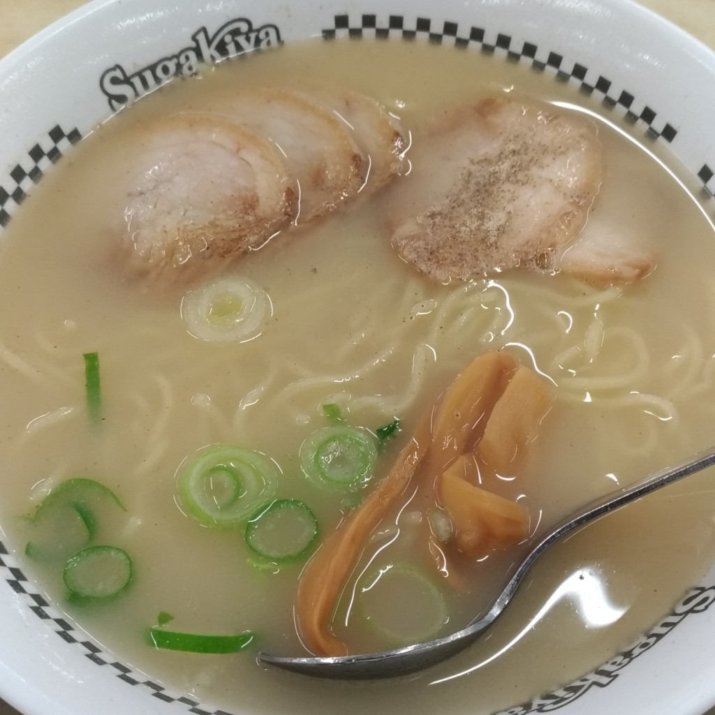 ユーザーが投稿した肉入ラーメンの写真 - 実際訪問したユーザーが直接撮影して投稿した荒尾町ラーメン専門店スガキヤ 東海荒尾アピタ店の写真