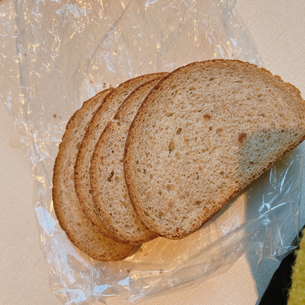 ユーザーが投稿したイギリス食パンの写真 - 実際訪問したユーザーが直接撮影して投稿した石川ベーカリー小麦工房 Plumeの写真