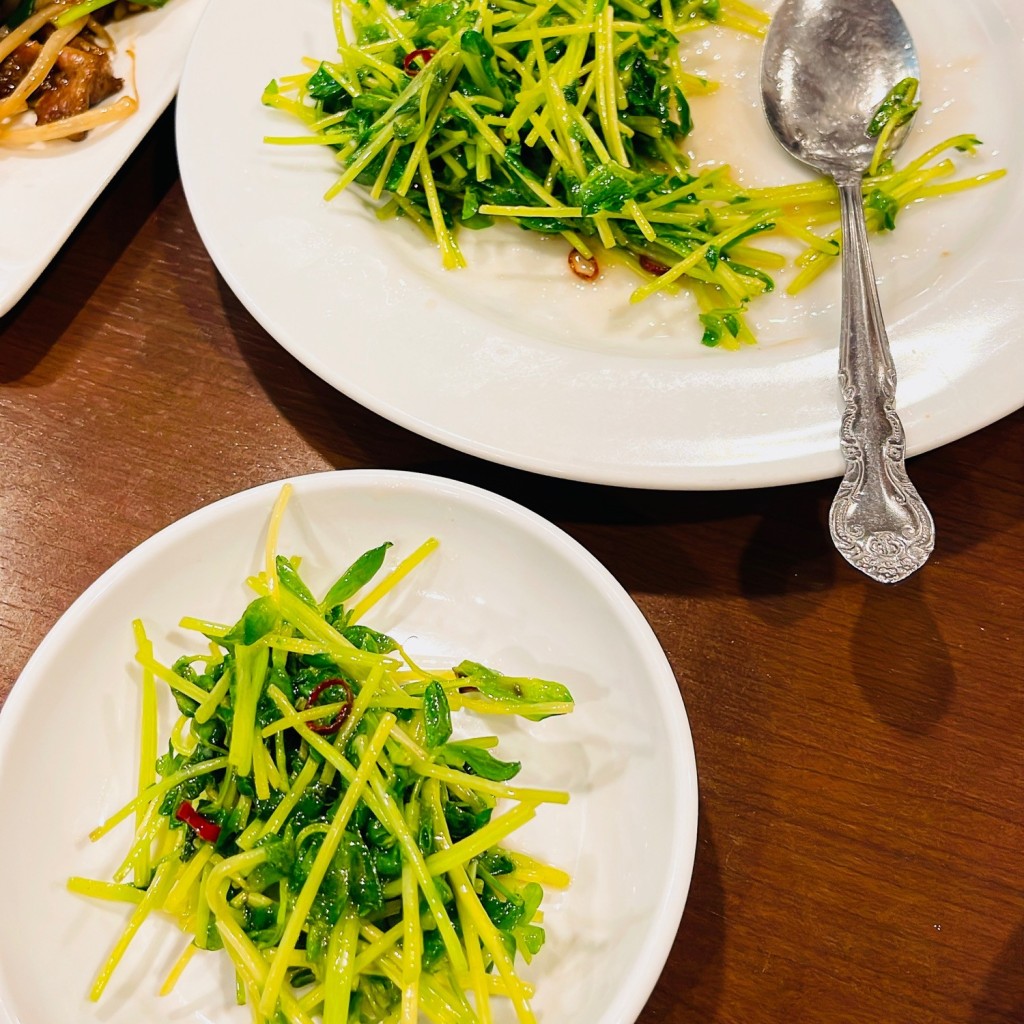 ユーザーが投稿した豆苗炒めの写真 - 実際訪問したユーザーが直接撮影して投稿した西新宿中華料理芳蘭亭の写真