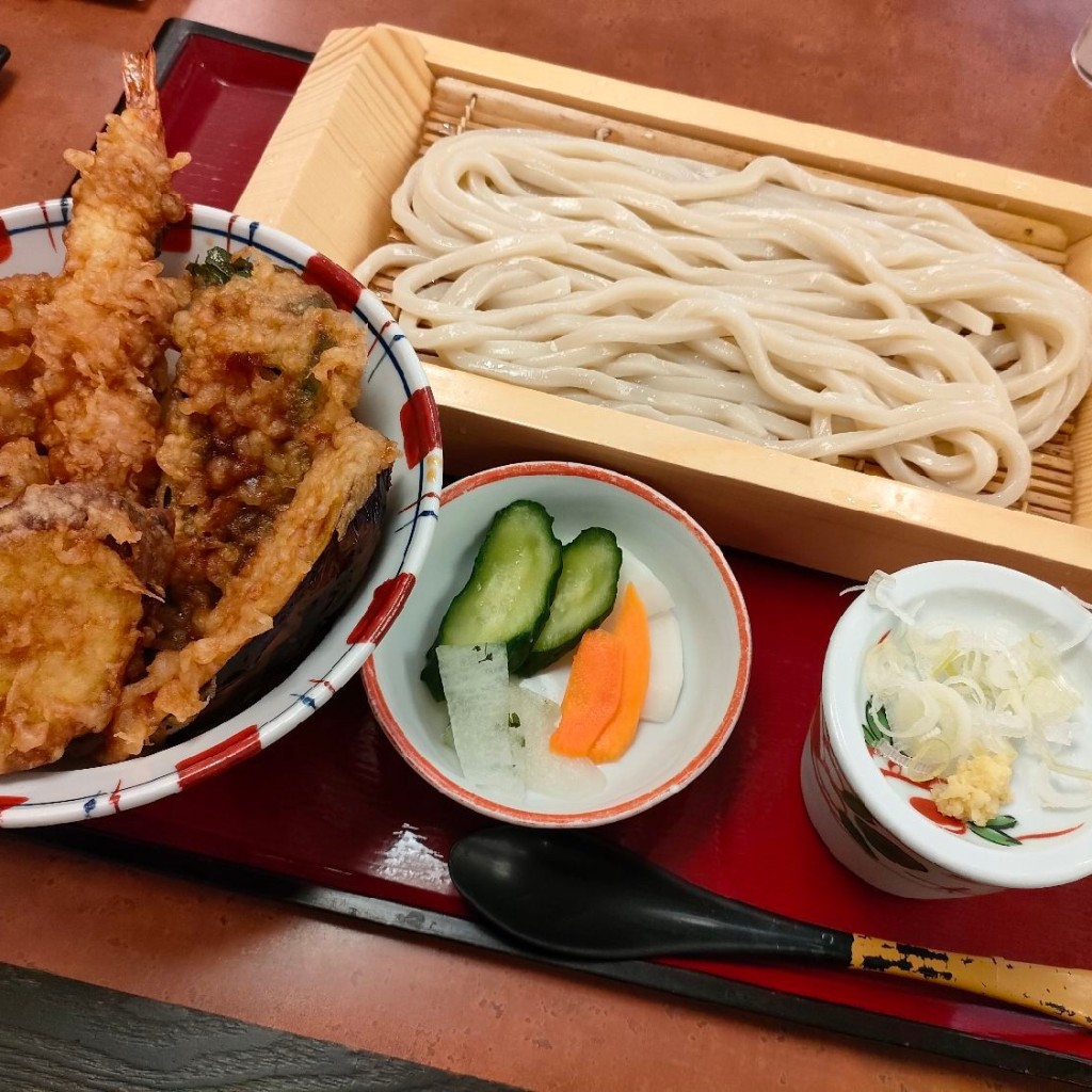 ユーザーが投稿した天丼の写真 - 実際訪問したユーザーが直接撮影して投稿した雨ケ谷新田ファミリーレストランばんどう太郎 小山中央店の写真