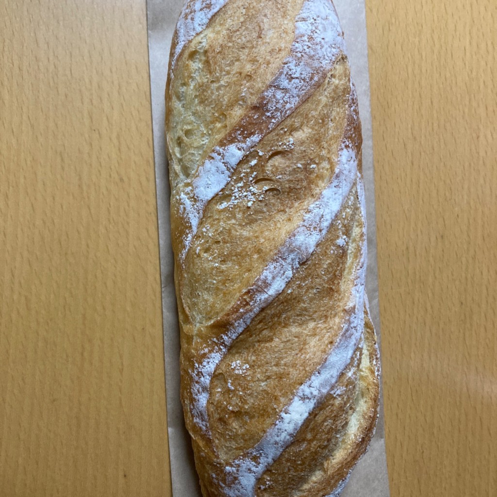 ユーザーが投稿した180円パンの写真 - 実際訪問したユーザーが直接撮影して投稿した昭南町サンドイッチ焼きたてパン サンプラスの写真