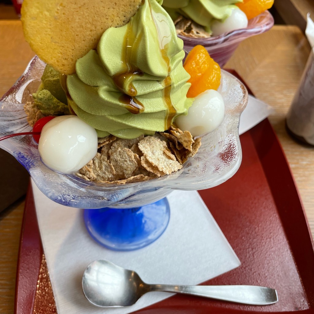 ユーザーが投稿した舟和の抹茶パフェの写真 - 実際訪問したユーザーが直接撮影して投稿した浅草和菓子舟和 浅草本店の写真