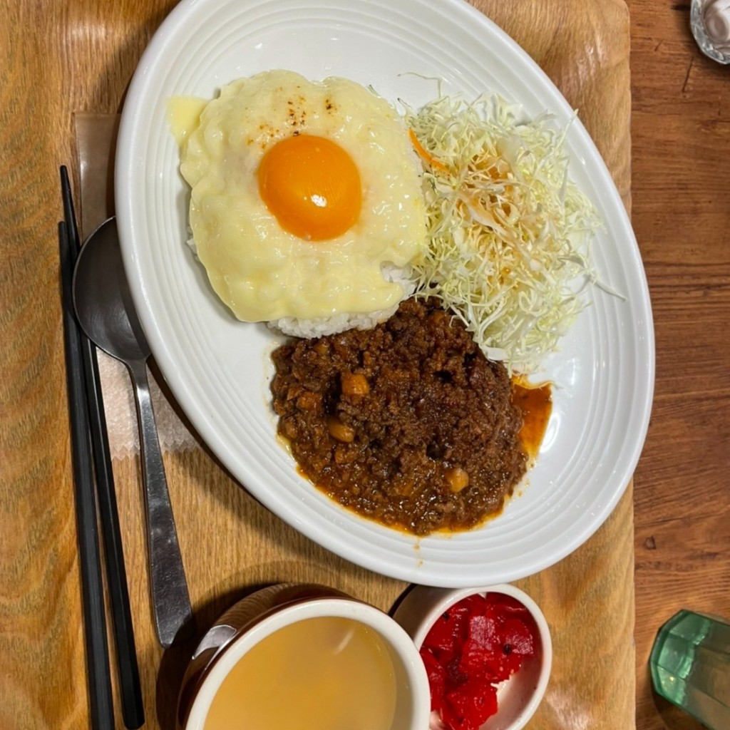 ユーザーが投稿した特製キーマカレーの写真 - 実際訪問したユーザーが直接撮影して投稿した天神カフェkawara #602 福岡ソラリアプラザ店の写真