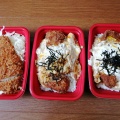 弁当定期かつ丼2味噌丼1 - 実際訪問したユーザーが直接撮影して投稿した天王町とんかつ松のや 天王町店の写真のメニュー情報