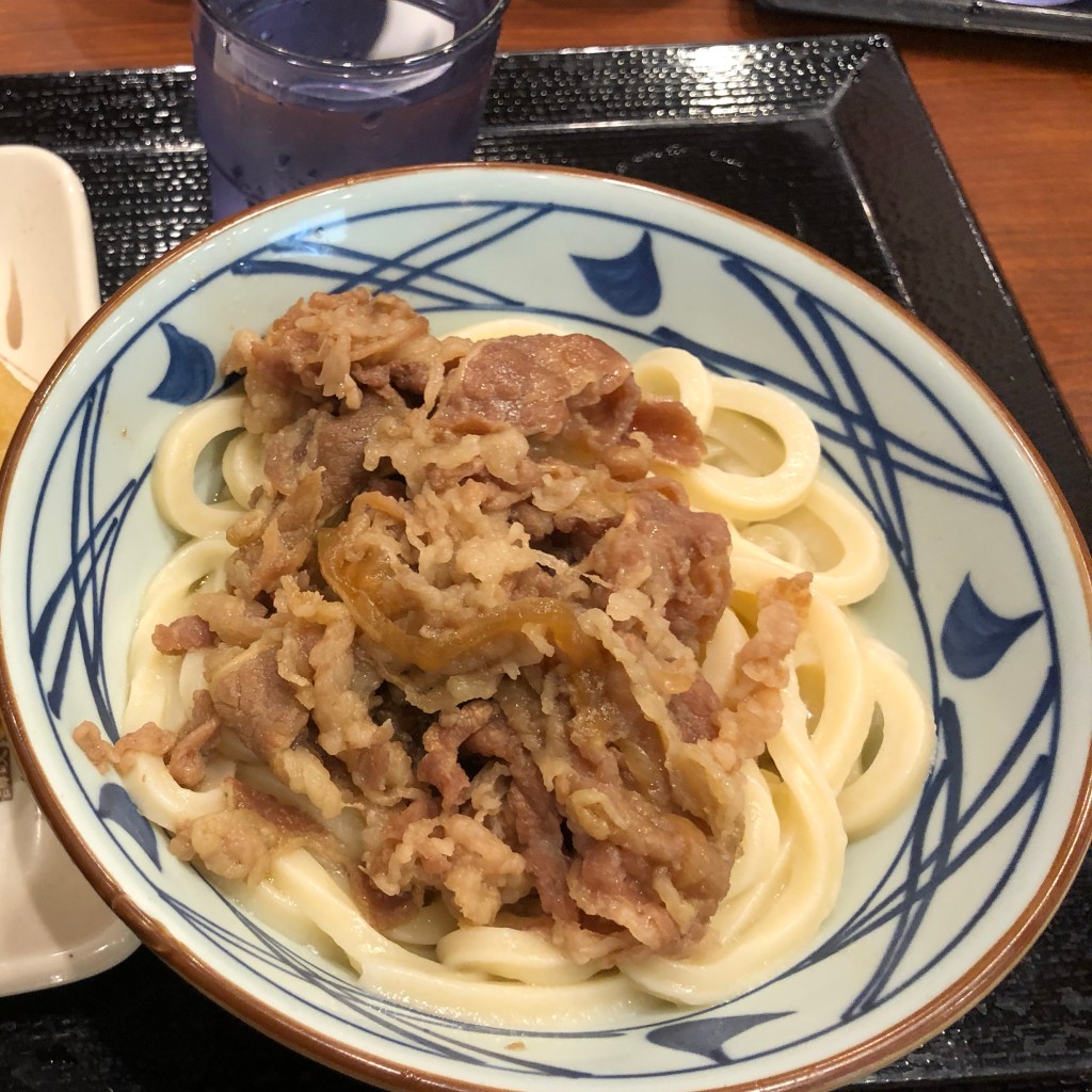 ユーザーが投稿した肉かけうどんの写真 - 実際訪問したユーザーが直接撮影して投稿した境うどん丸亀製麺 武蔵境の写真