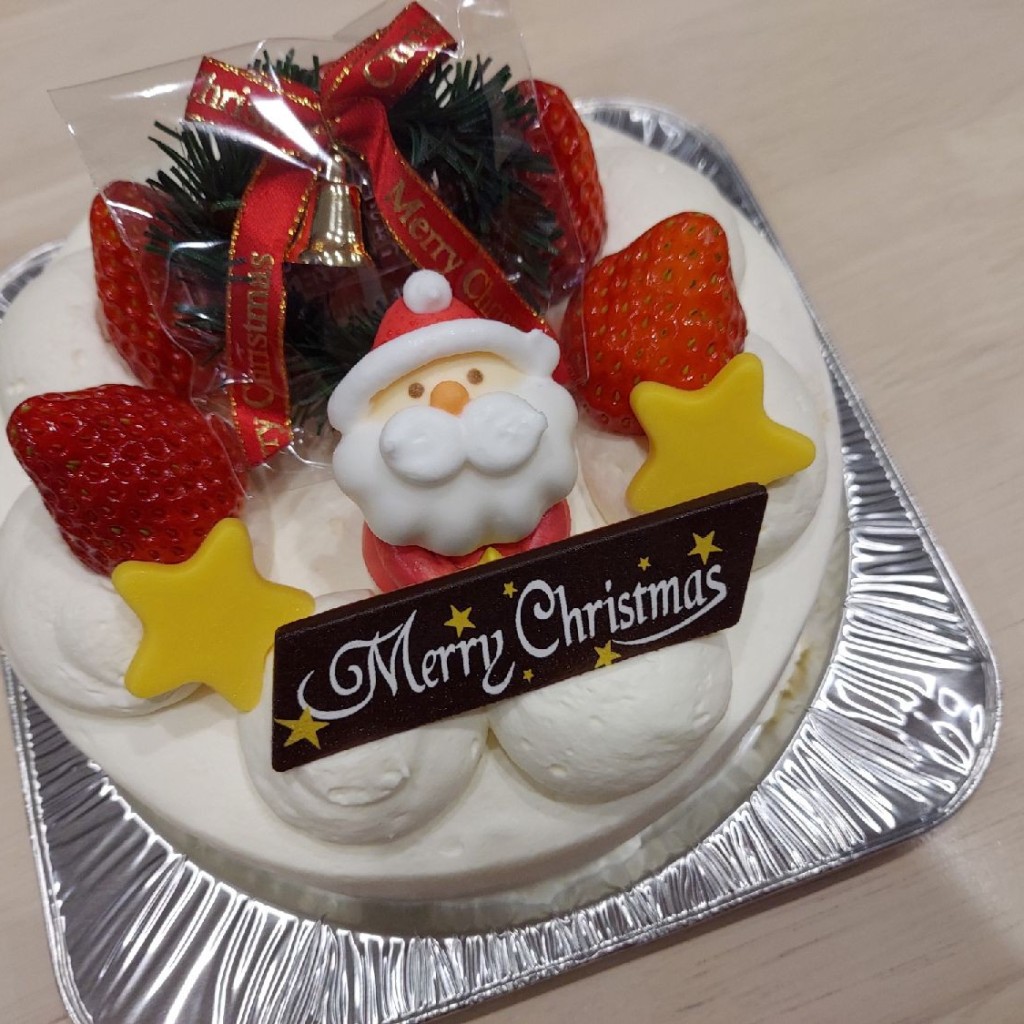 ユーザーが投稿したクリスマスケーキ¥3の写真 - 実際訪問したユーザーが直接撮影して投稿した八幡町スイーツパティスリー・ローレライの写真