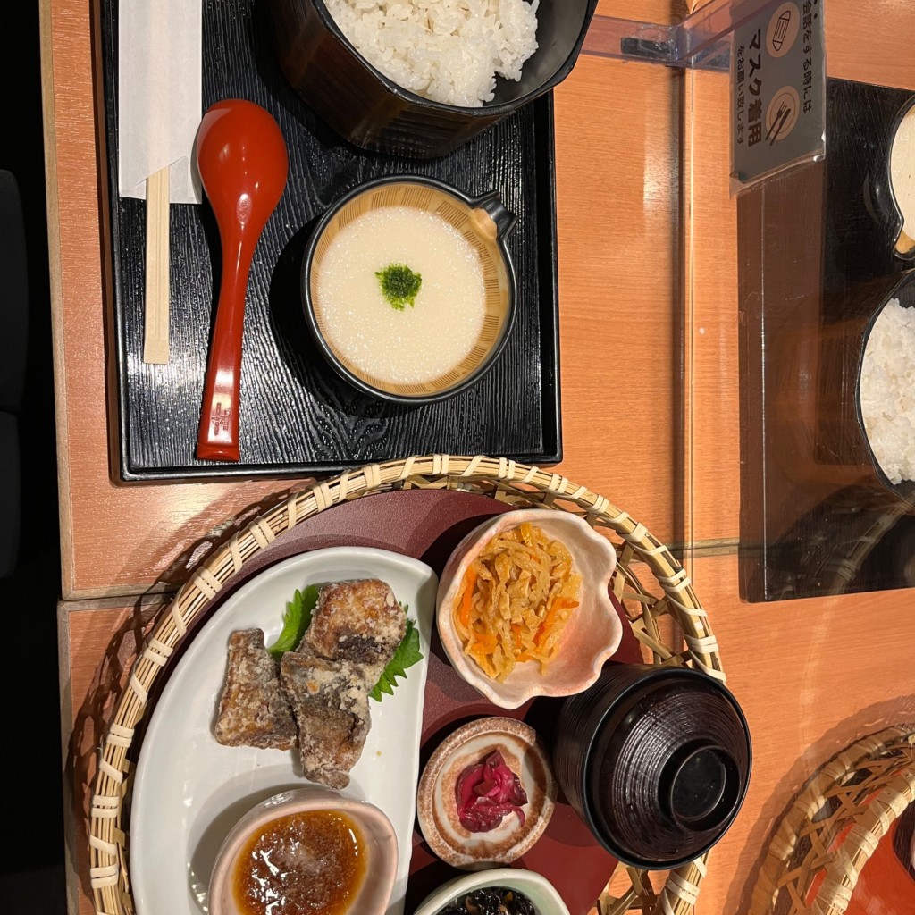 ユーザーが投稿したサバの竜田揚げの写真 - 実際訪問したユーザーが直接撮影して投稿した東塩小路町和食 / 日本料理とろ麦 京都ヨドバシ店の写真