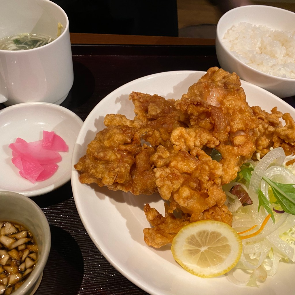 ユーザーが投稿したザンギ定食の写真 - 実際訪問したユーザーが直接撮影して投稿した中央三輪中華料理笑安記の写真