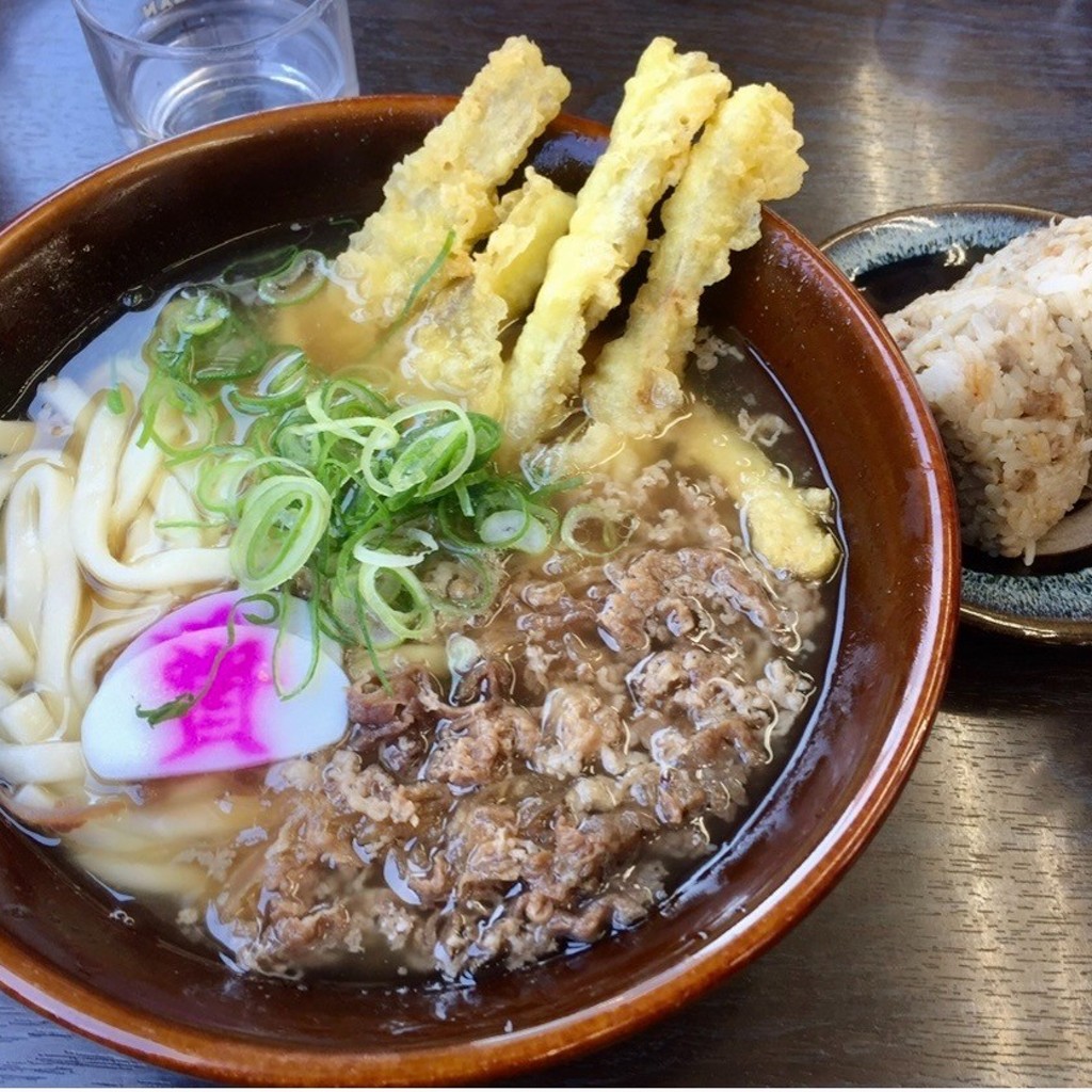 tancrowさんが投稿した湯川うどんのお店資さんうどん 湯川店/スケサンウドン ユガワテンの写真