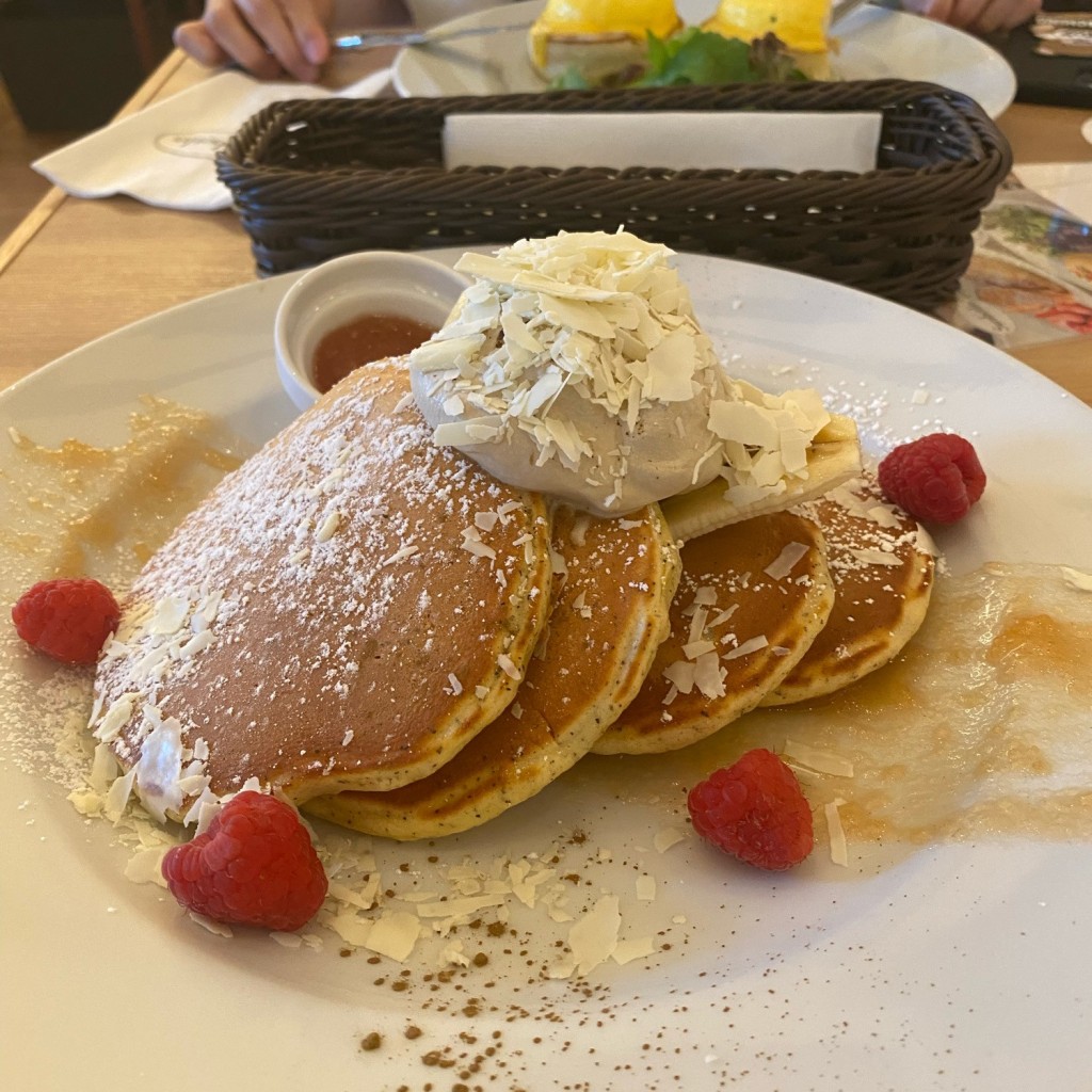 ユーザーが投稿したEarl Grey Pancakeの写真 - 実際訪問したユーザーが直接撮影して投稿した名駅カフェサラベス 名古屋店の写真