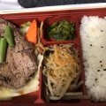 弁当800円 - 実際訪問したユーザーが直接撮影して投稿した丸の内お弁当東京精肉弁当店 丸の内の写真のメニュー情報