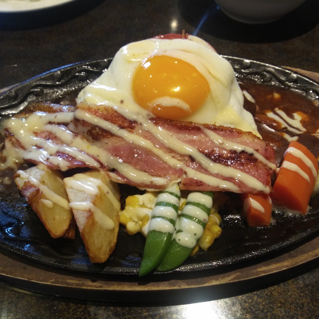 マキアヴェッリ_当分休止さんが投稿した倉賀野町洋食のお店ハッピー バーグ 高崎倉賀野店/ハッピー バーグ タカサキクラガノテンの写真