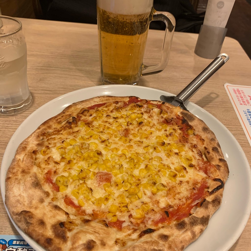 ユーザーが投稿したマヨコーンピザの写真 - 実際訪問したユーザーが直接撮影して投稿した元町通ファミリーレストランガスト 神戸元町店の写真