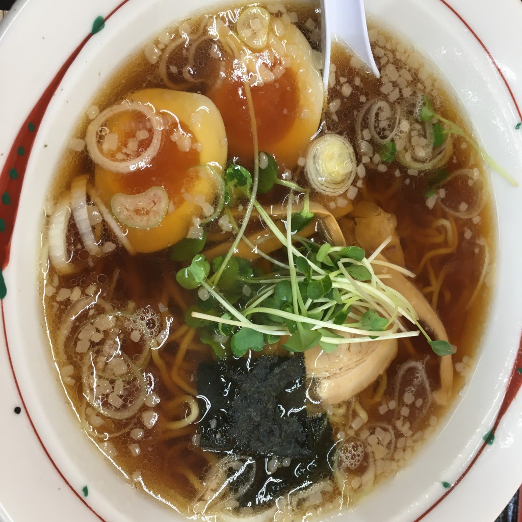 ユーザーが投稿した味玉ラーメンの写真 - 実際訪問したユーザーが直接撮影して投稿した彦倉ラーメン / つけ麺福よし 三郷店の写真