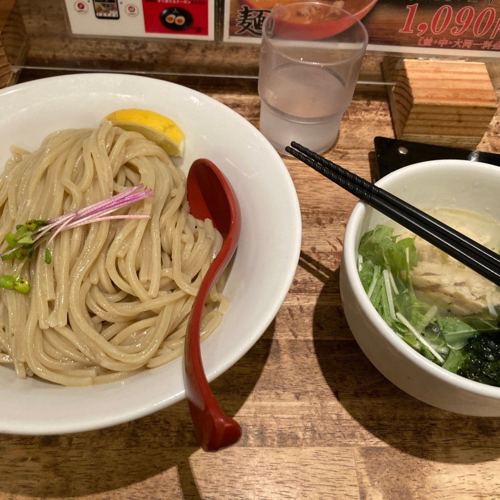 ごはん記録さんが投稿した西新宿つけ麺専門店のお店三田製麺所 新宿西口店/ミタセイメンジョ シンジュクニシグチテンの写真