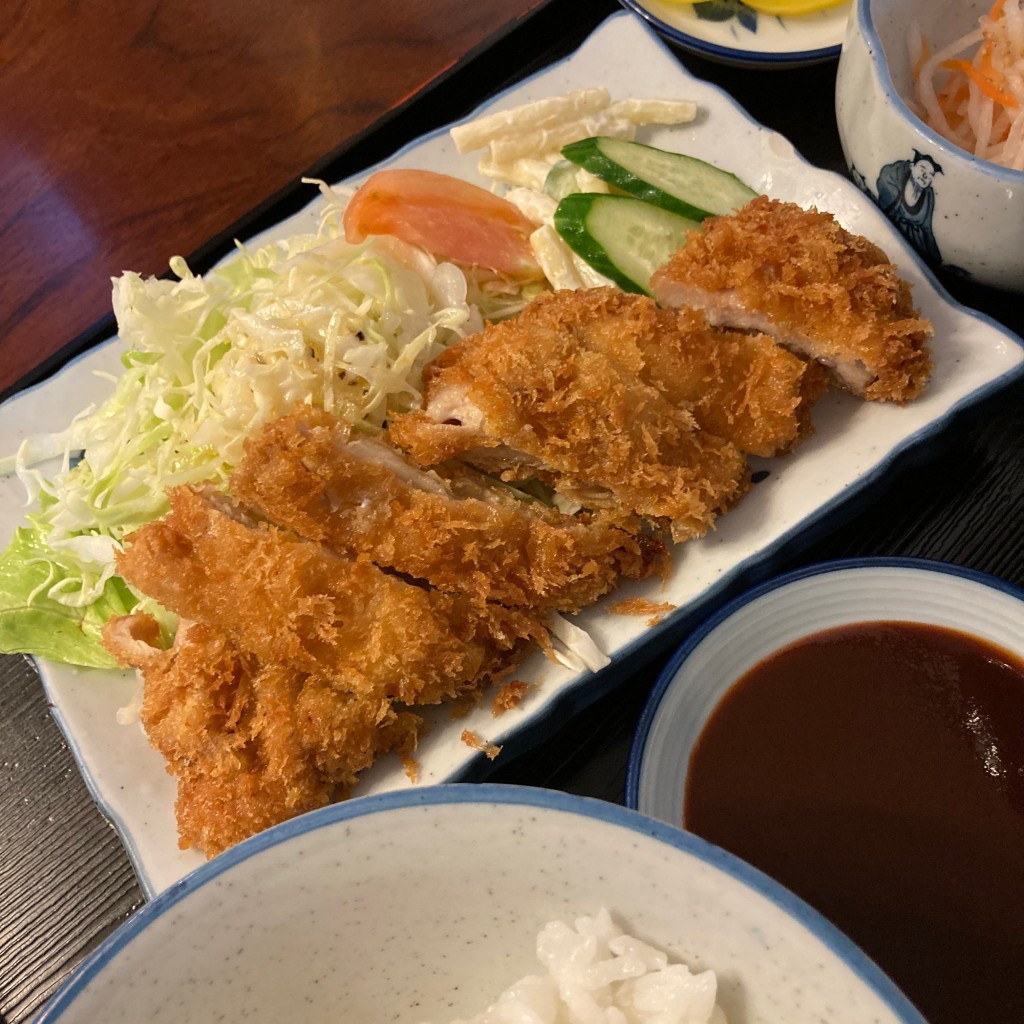 しんしんしんさんが投稿した中央町洋食のお店五色/ゴシキの写真