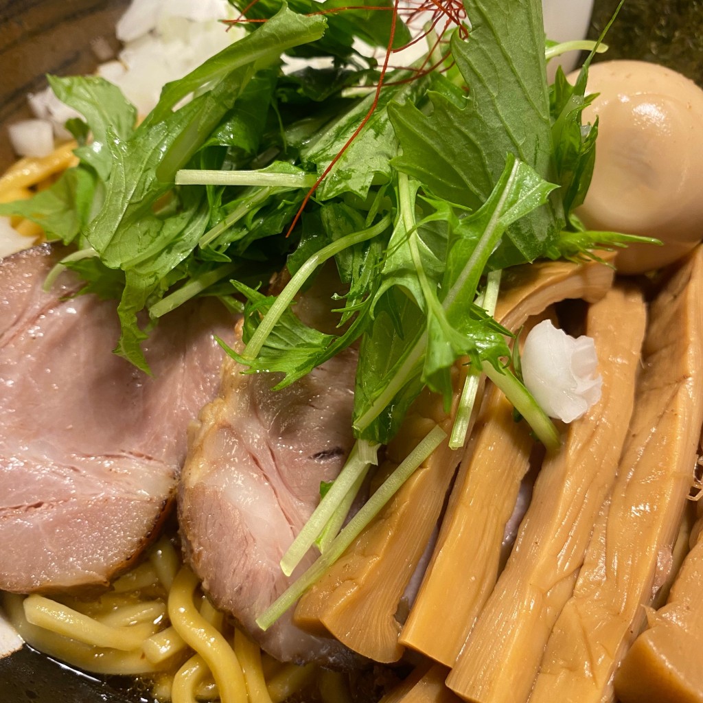 tadamanさんが投稿した東池袋ラーメン / つけ麺のお店瞠 池袋店/ミハル イケブクロテンの写真