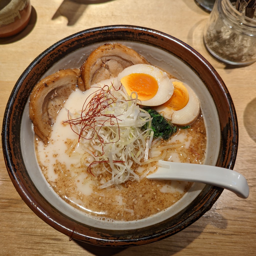 ユーザーが投稿したラーメンの写真 - 実際訪問したユーザーが直接撮影して投稿した神南ラーメン専門店俺流塩らーめん 渋谷公園通り店の写真