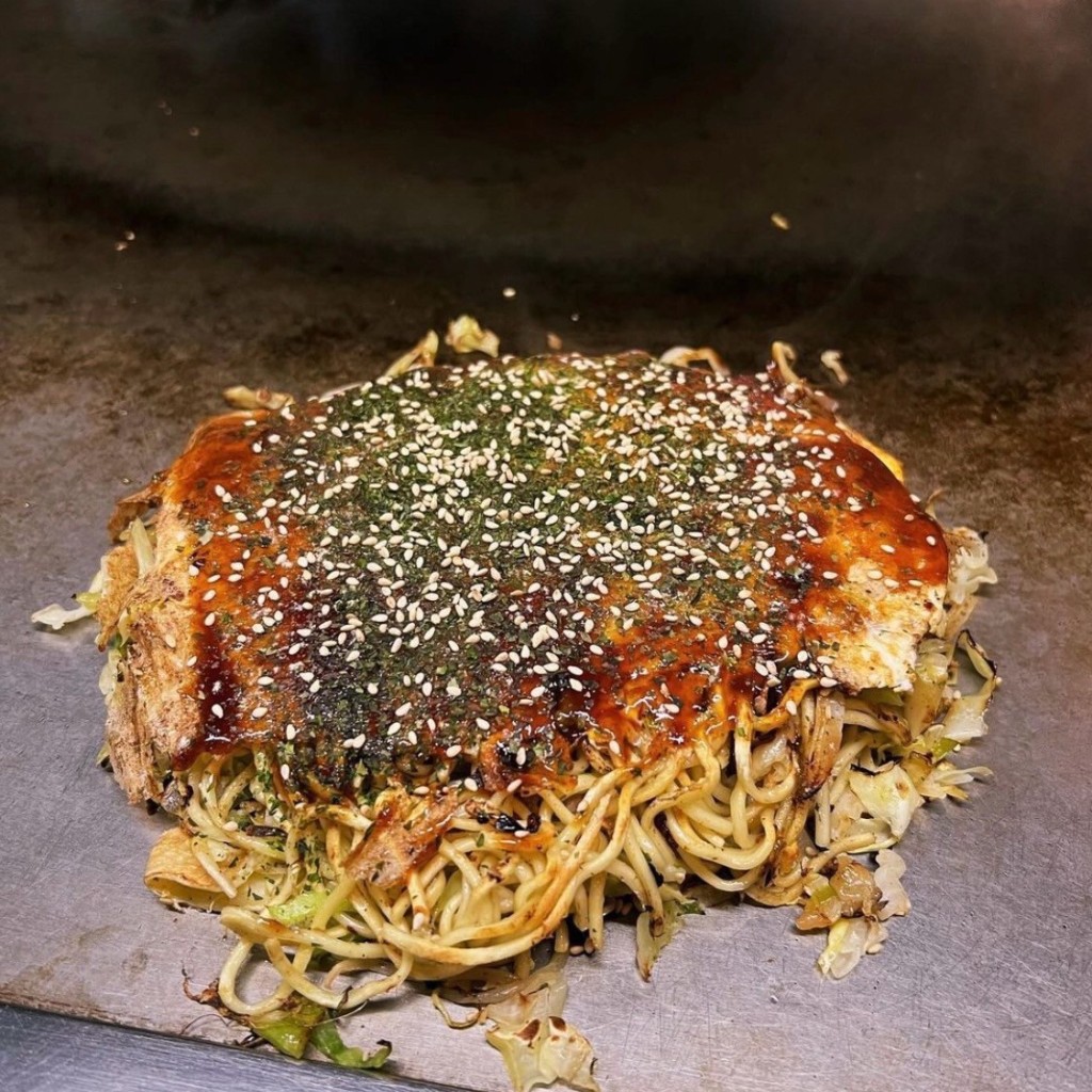 ユーザーが投稿したおこのみ焼き 肉玉そばの写真 - 実際訪問したユーザーが直接撮影して投稿した富士見町お好み焼き八誠の写真