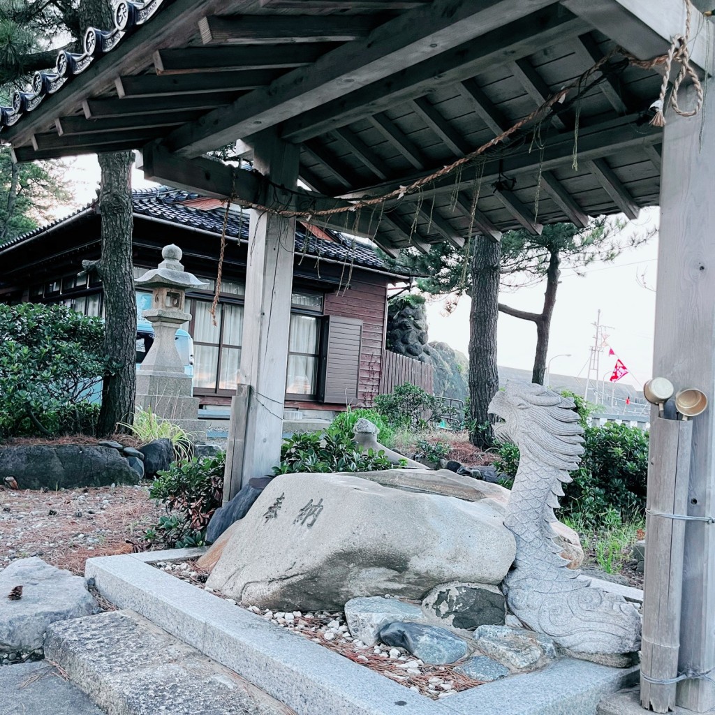 menyannyanさんが投稿した鼠ヶ関神社のお店厳島神社/イツクシマジンジャの写真