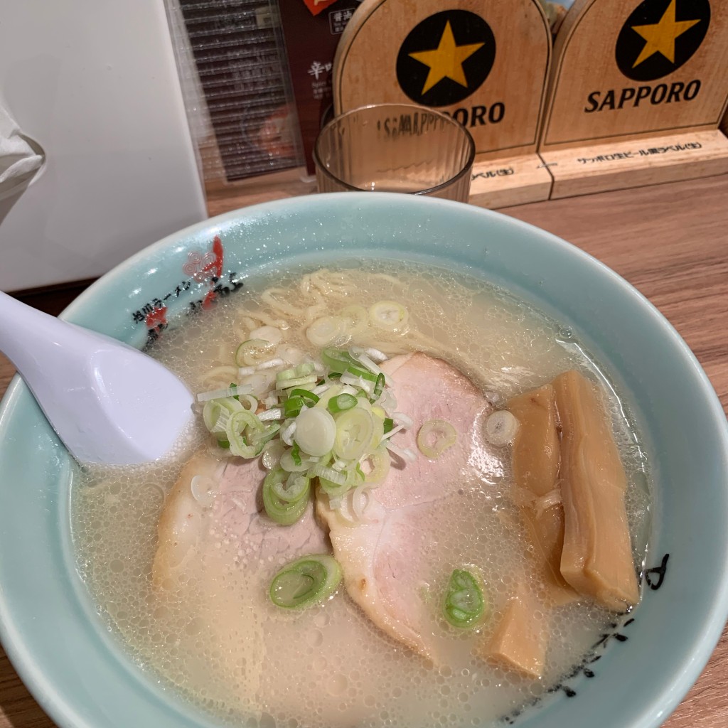 ユーザーが投稿した塩ラーメンの写真 - 実際訪問したユーザーが直接撮影して投稿した美々ラーメン専門店梅光軒 新千歳空港店の写真