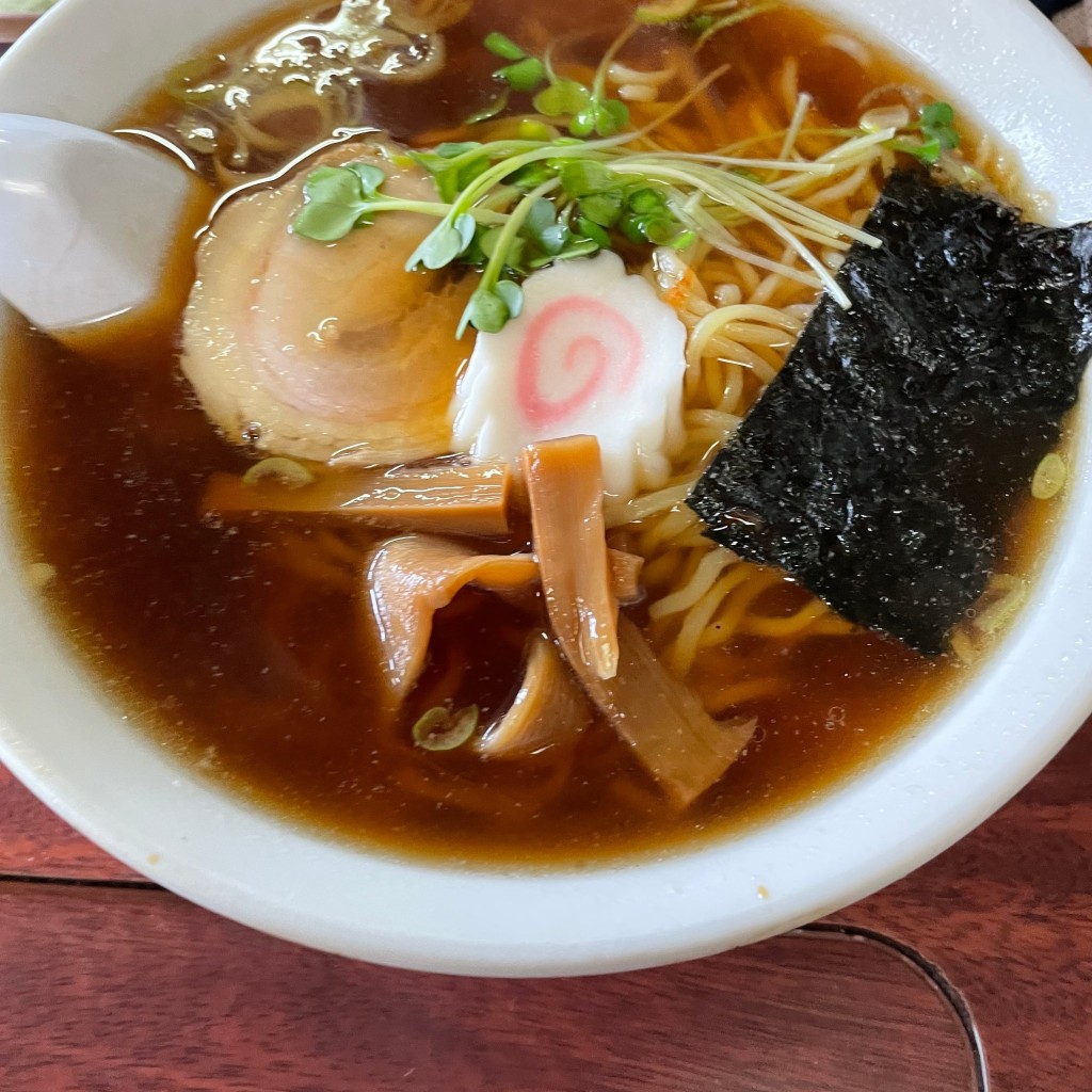 ユーザーが投稿した醤油ラーメン ニンニク味噌ラーメンの写真 - 実際訪問したユーザーが直接撮影して投稿した田村町金屋定食屋かげやま食堂の写真