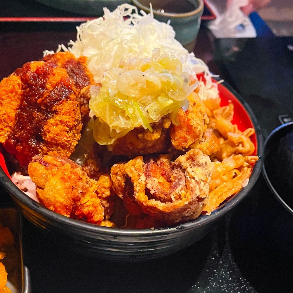 ユーザーが投稿した男飯丼の写真 - 実際訪問したユーザーが直接撮影して投稿した牛島町居酒屋ほっこり 名古屋ルーセント店の写真